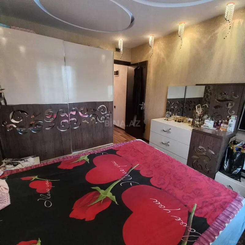 Satılır 2 otaqlı mənzil 60 m²