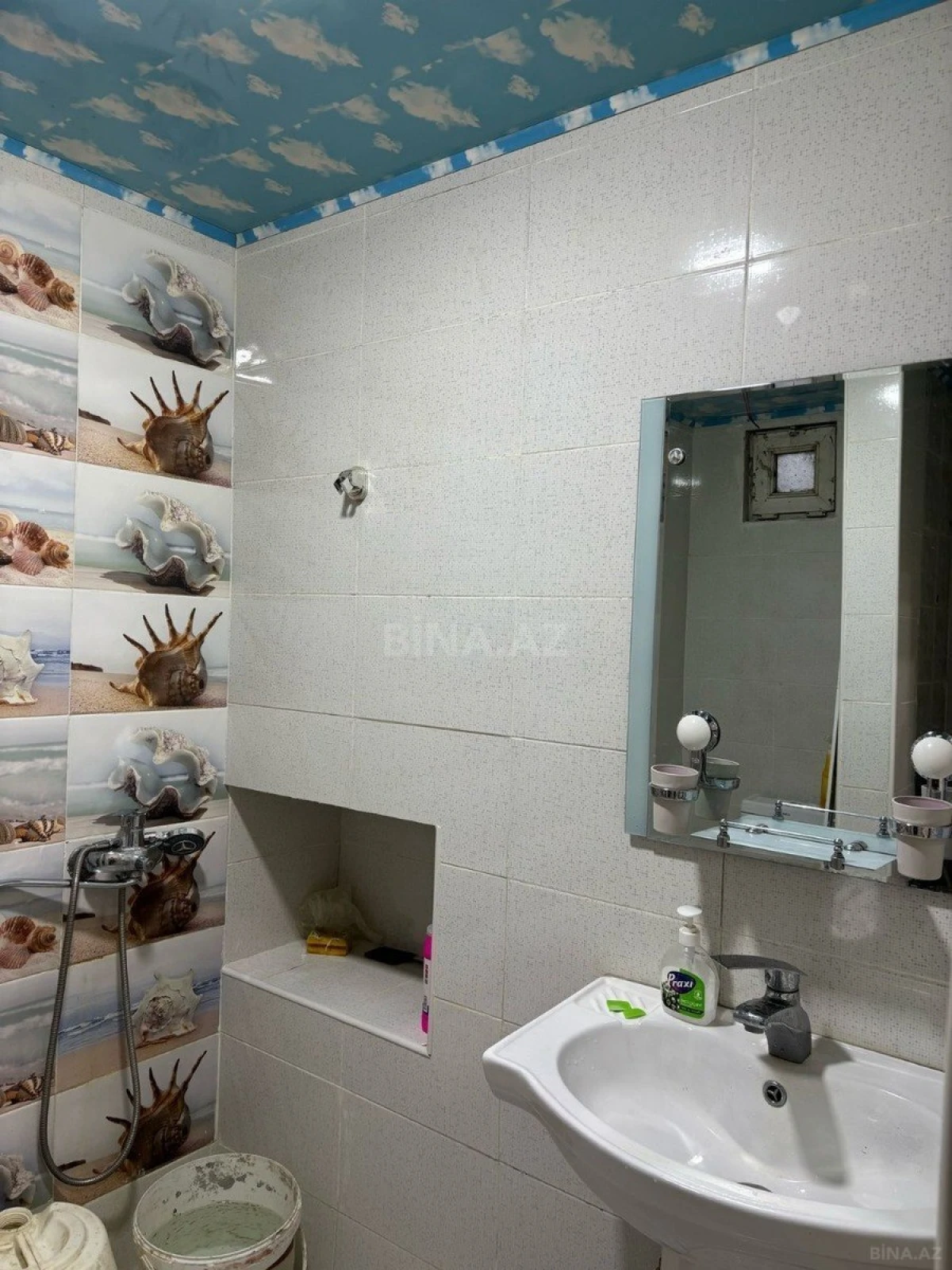 Kirayə verilir 5 otaqlı mənzil 70 m²