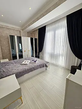 Kirayə verilir 3 otaqlı mənzil 115 m²