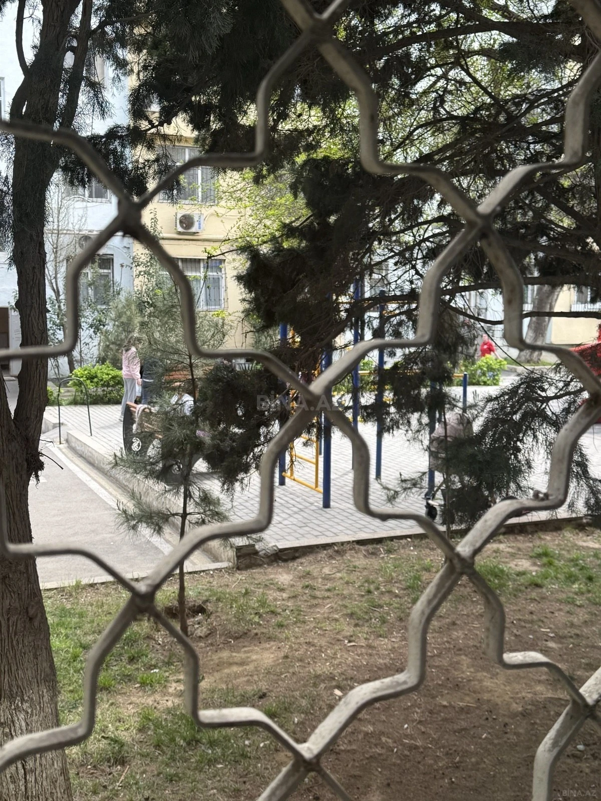 Satılır 3 otaqlı mənzil 58 m²