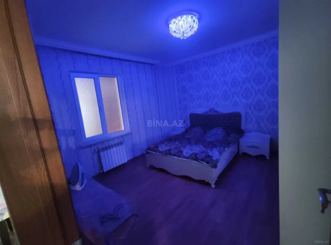 Kirayə verilir 4 otaqlı mənzil 150 m²