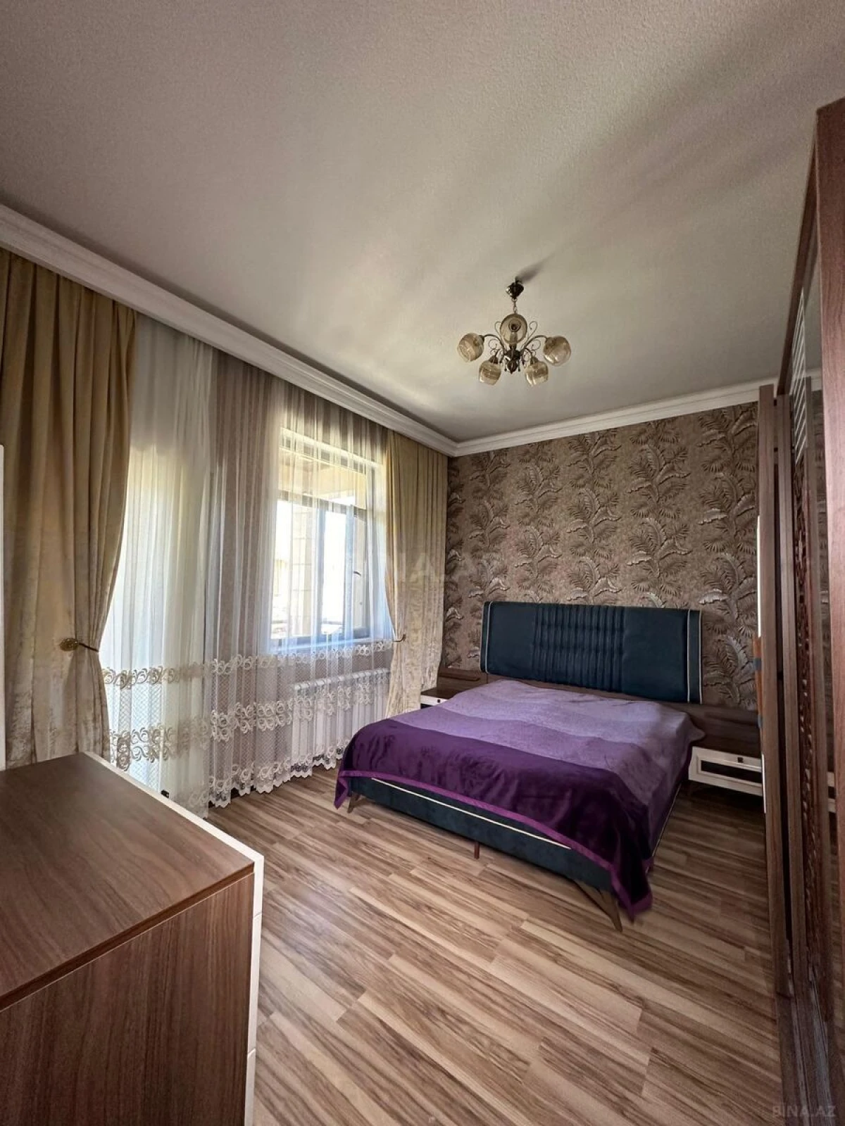 Kirayə verilir 6 otaqlı həyət evi 250 m²