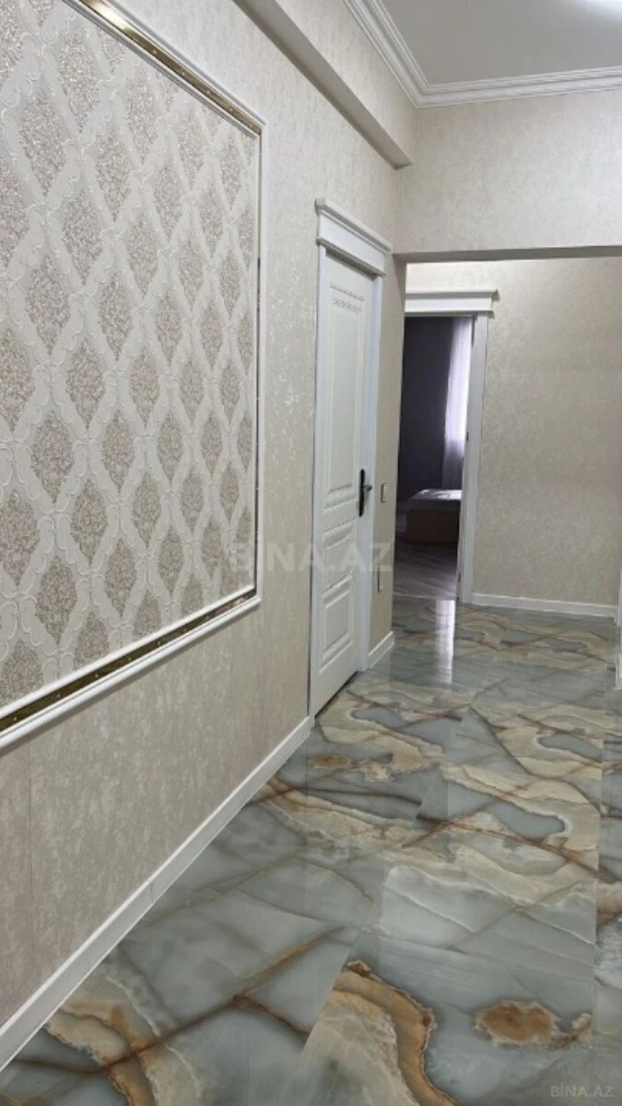 Kirayə verilir 3 otaqlı mənzil 110 m²