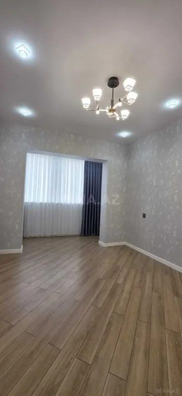 Satılır 4 otaqlı mənzil 100 m²