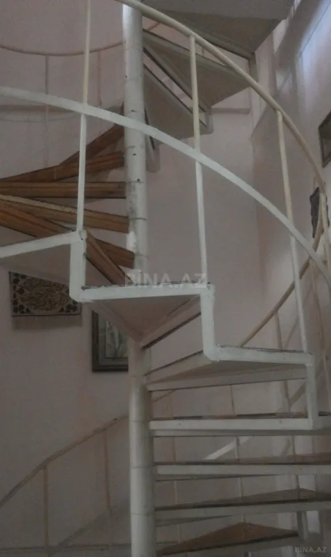 Kirayə verilir 4 otaqlı mənzil 100 m²