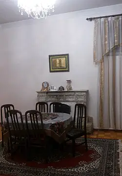 Kirayə verilir 4 otaqlı mənzil 100 m²