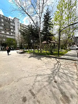 Satılır 2 otaqlı mənzil 48 m²