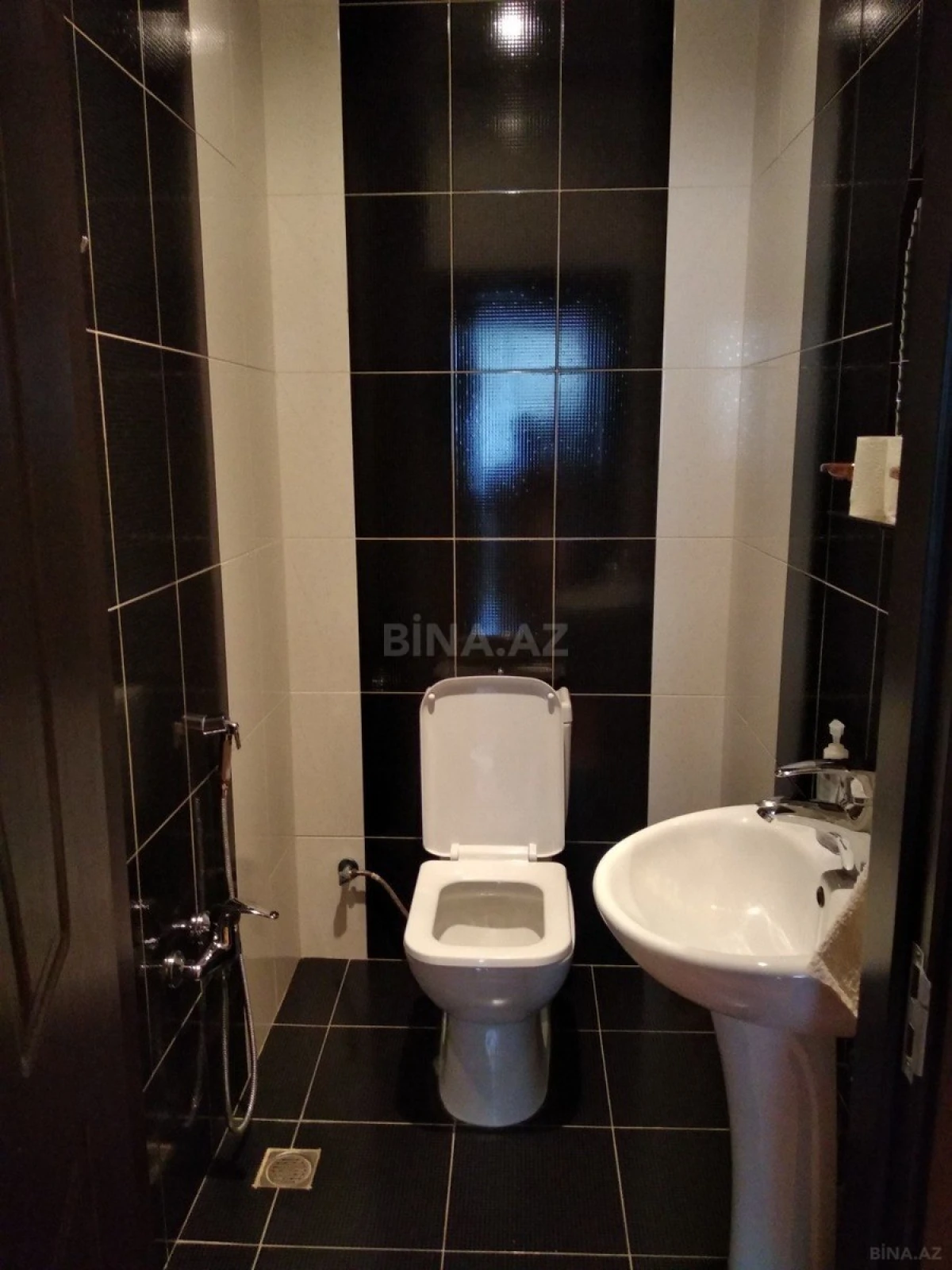 Kirayə verilir 3 otaqlı mənzil 125 m²