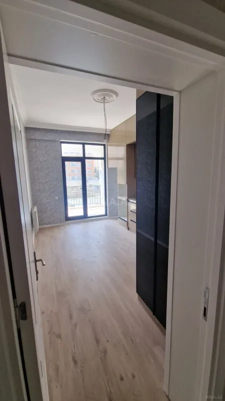 Satılır 2 otaqlı mənzil 95 m²