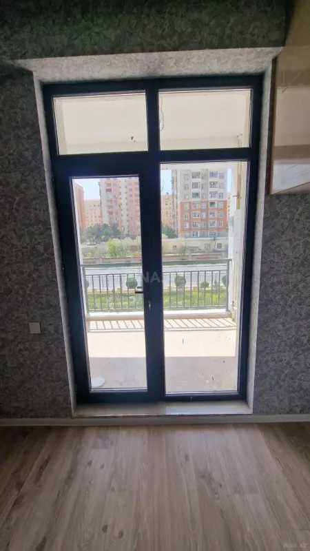 Satılır 2 otaqlı mənzil 95 m²