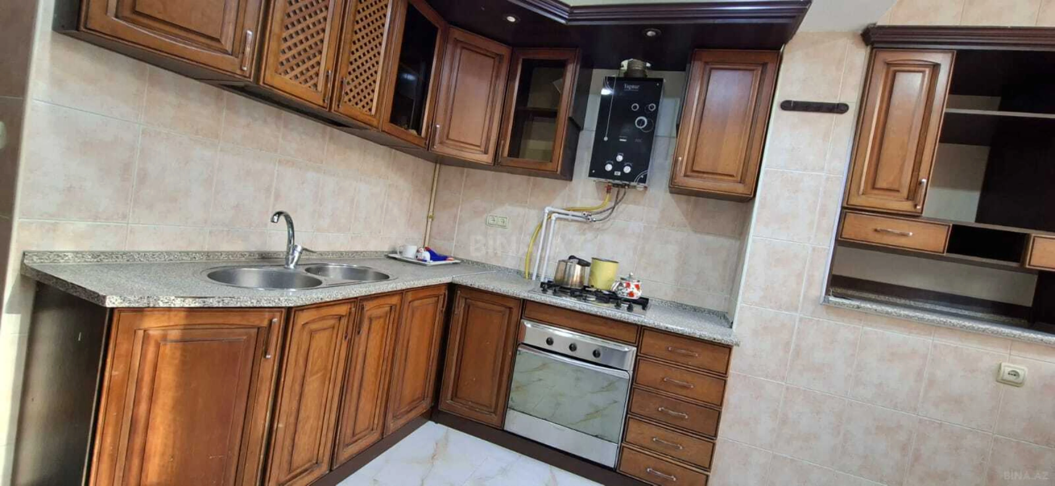 Kirayə verilir 2 otaqlı mənzil 60 m²