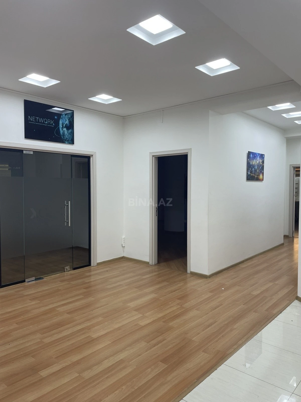 Kirayə verilir 1 otaqlı mənzil 70 m²