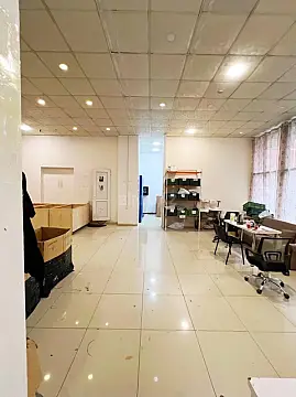 Kirayə verilir obyekt 200 m²