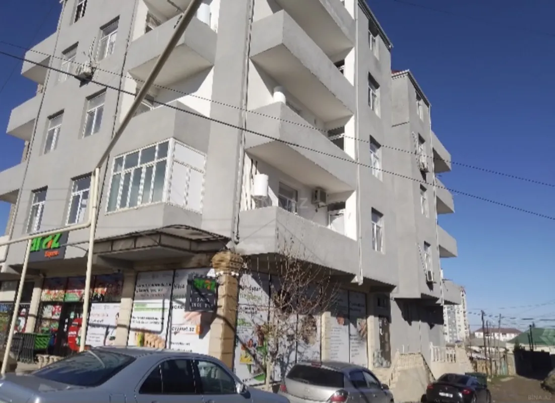 Satılır 2 otaqlı mənzil 52 m²