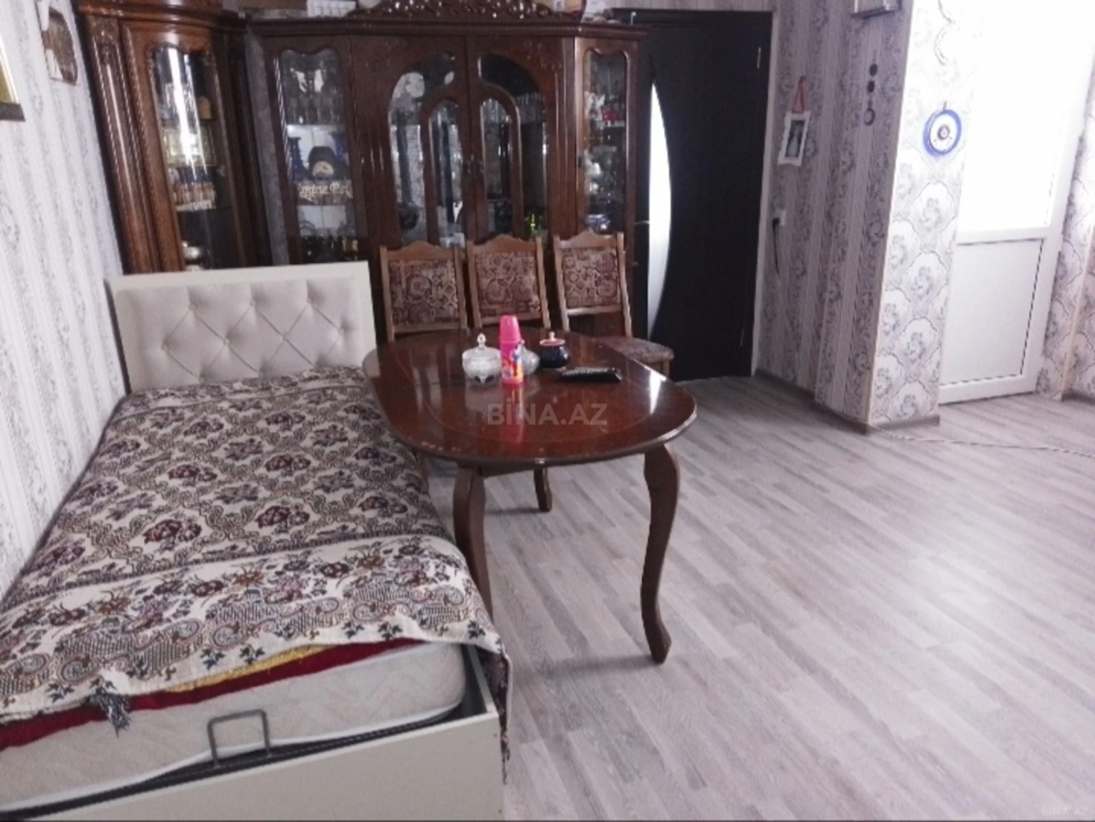 Satılır 2 otaqlı mənzil 52 m²