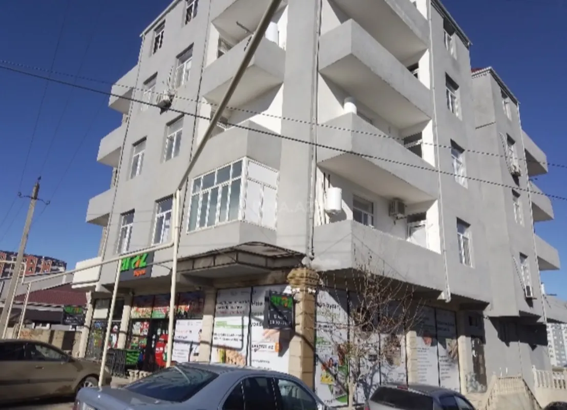 Satılır 2 otaqlı mənzil 52 m²