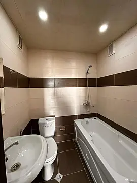 Satılır 4 otaqlı mənzil 100 m²