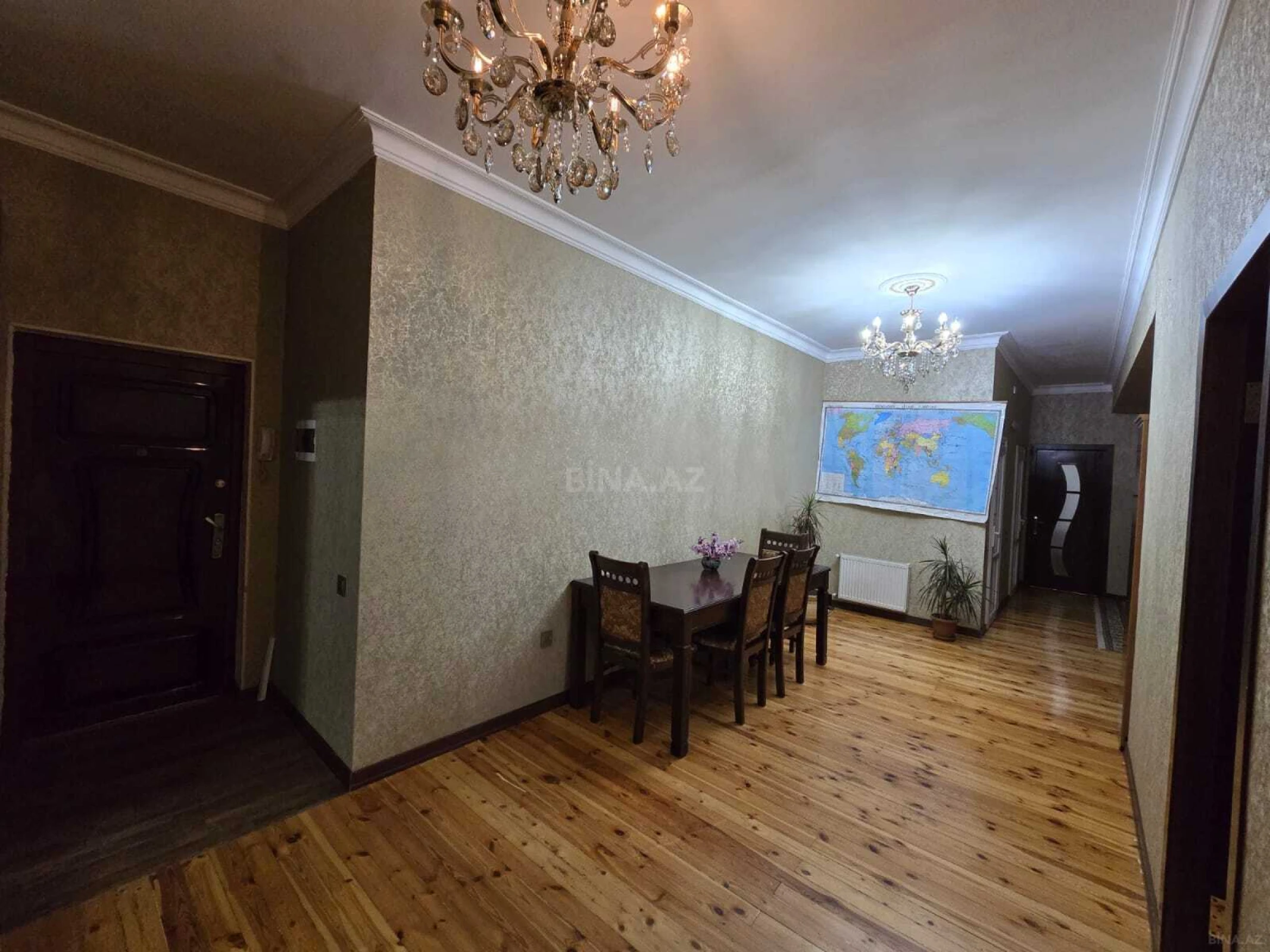 Satılır 3 otaqlı mənzil 124 m²