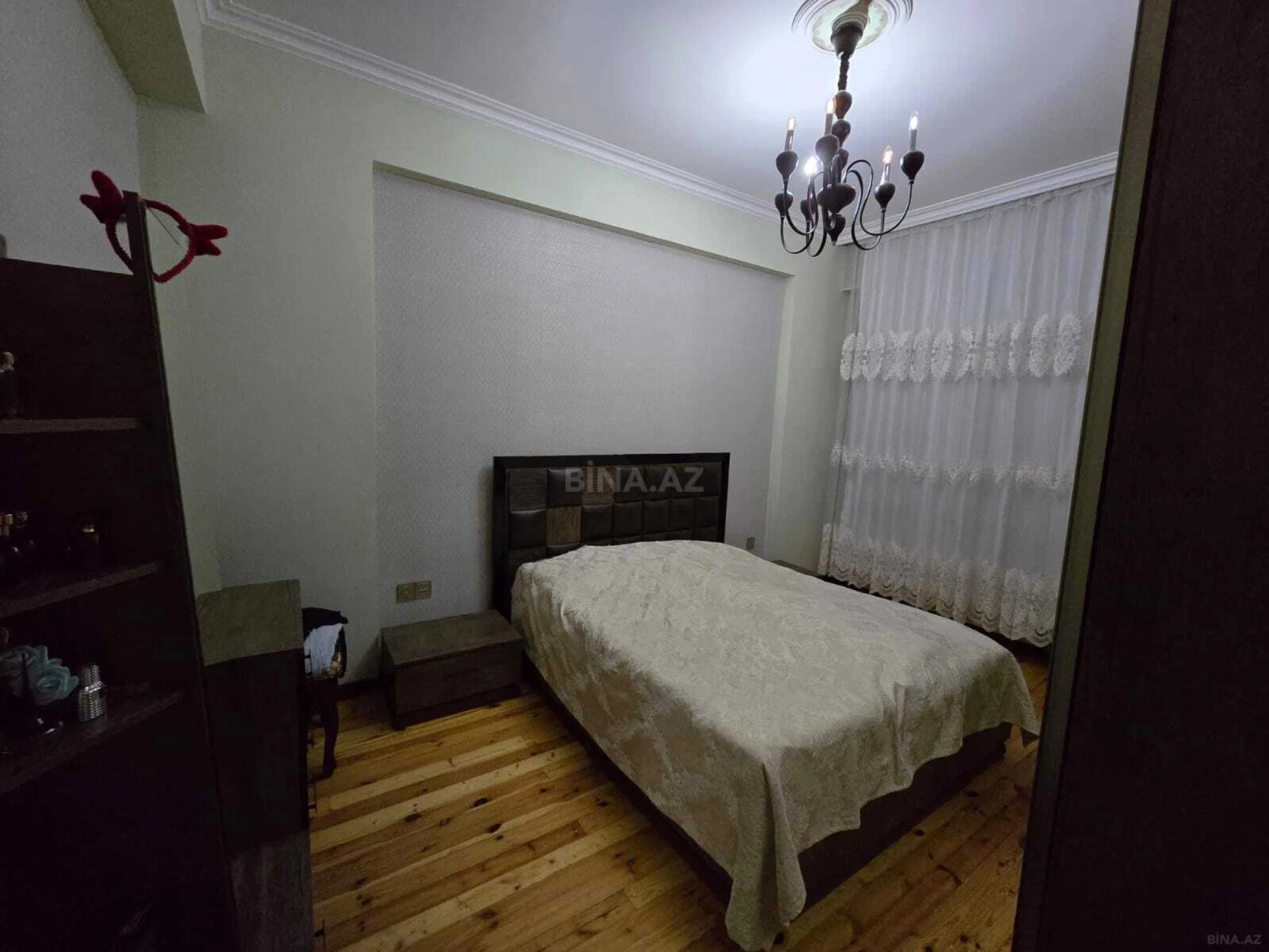 Satılır 3 otaqlı mənzil 124 m²