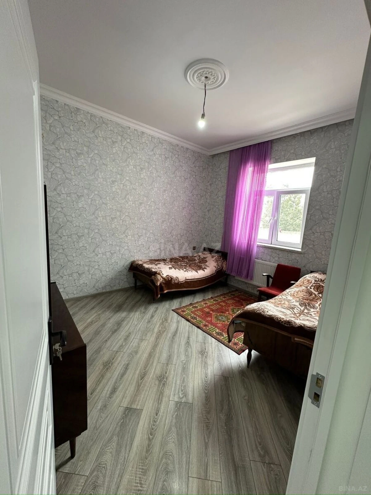 Satılır 4 otaqlı həyət evi 100 m²