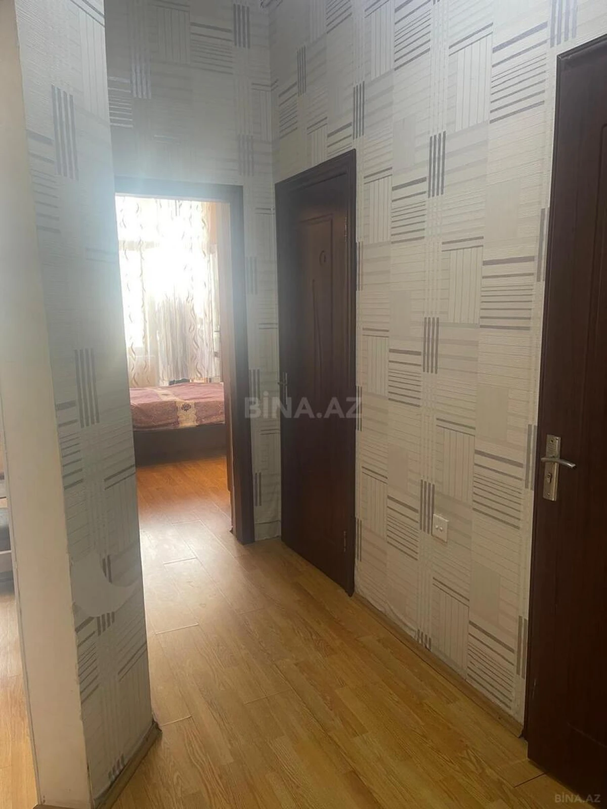 Kirayə verilir 2 otaqlı mənzil 70 m²