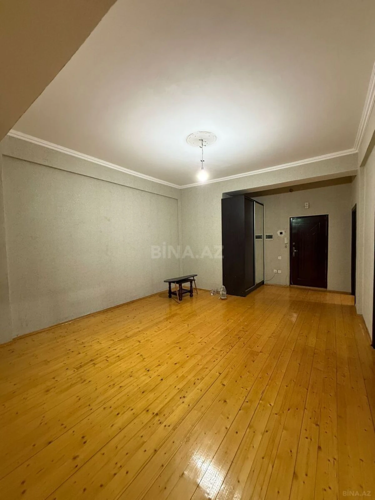 Satılır 4 otaqlı mənzil 40 m²