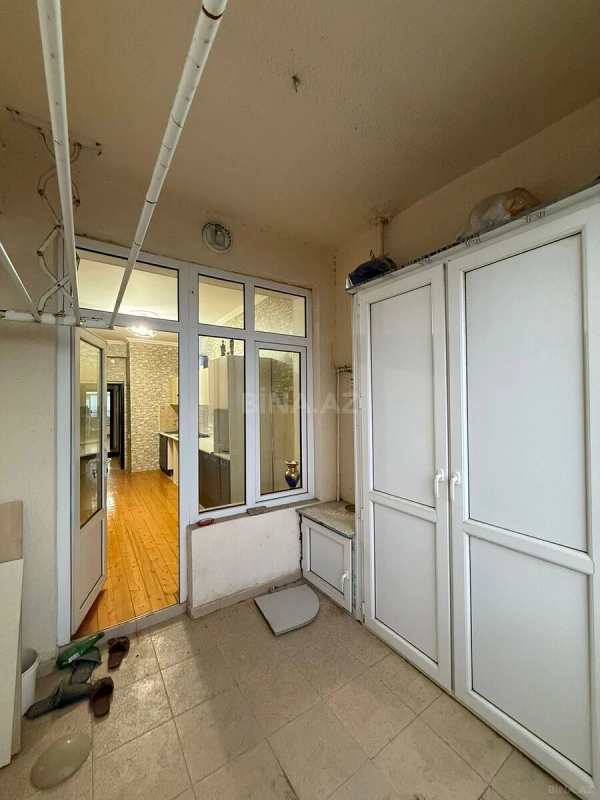 Satılır 4 otaqlı mənzil 40 m²