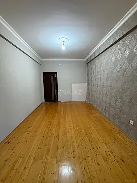 Satılır 4 otaqlı mənzil 40 m²