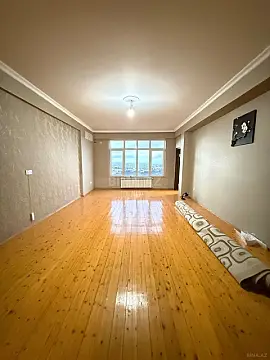 Satılır 4 otaqlı mənzil 40 m²