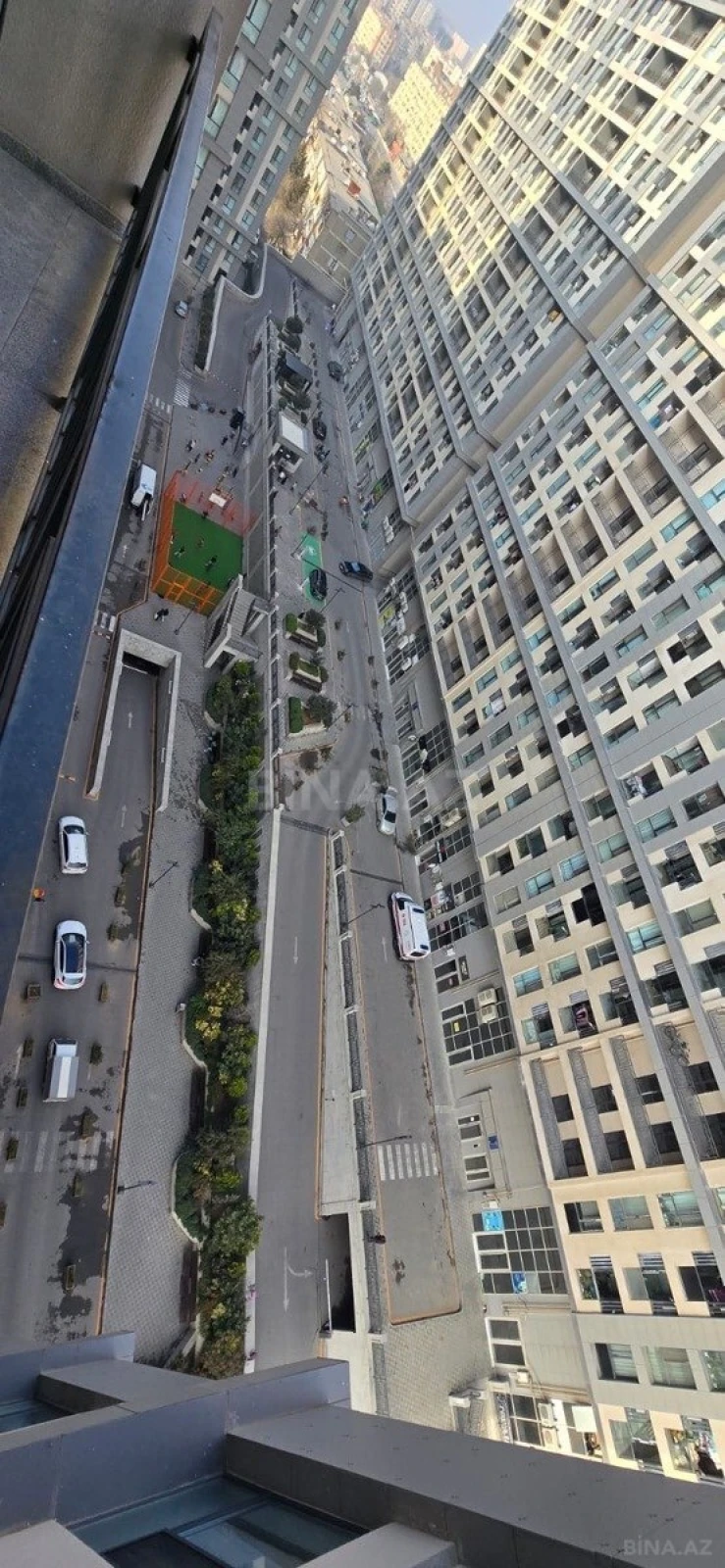 Satılır 2 otaqlı mənzil 65 m²