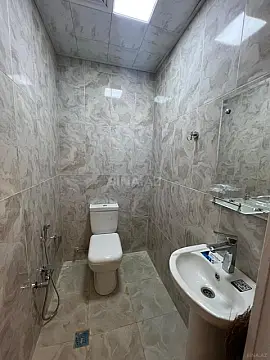 Kirayə verilir 2 otaqlı mənzil 70 m²