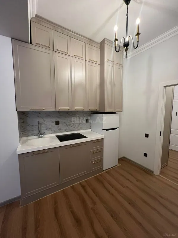 Kirayə verilir 2 otaqlı mənzil 70 m²