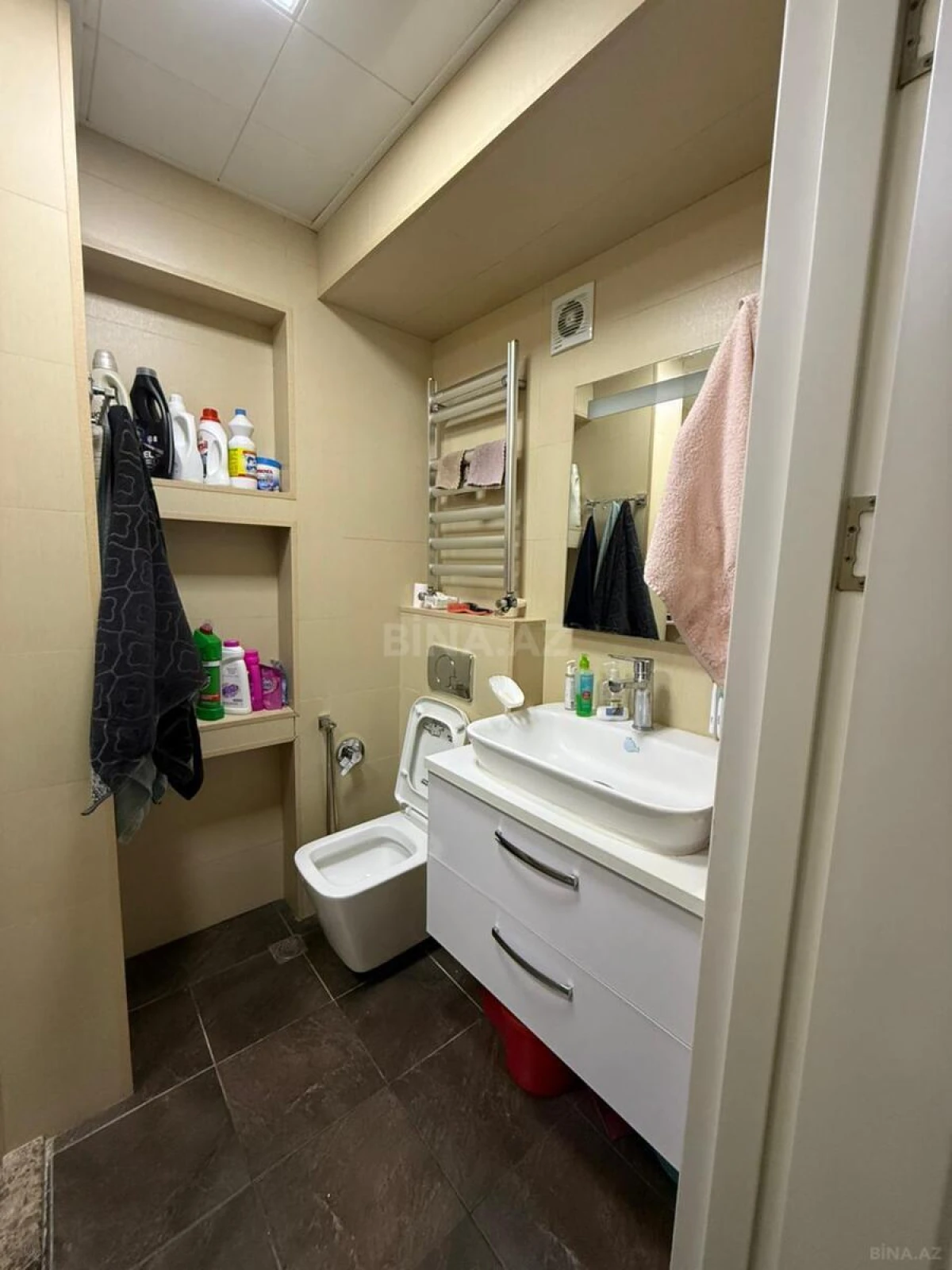 Satılır 2 otaqlı mənzil 45 m²