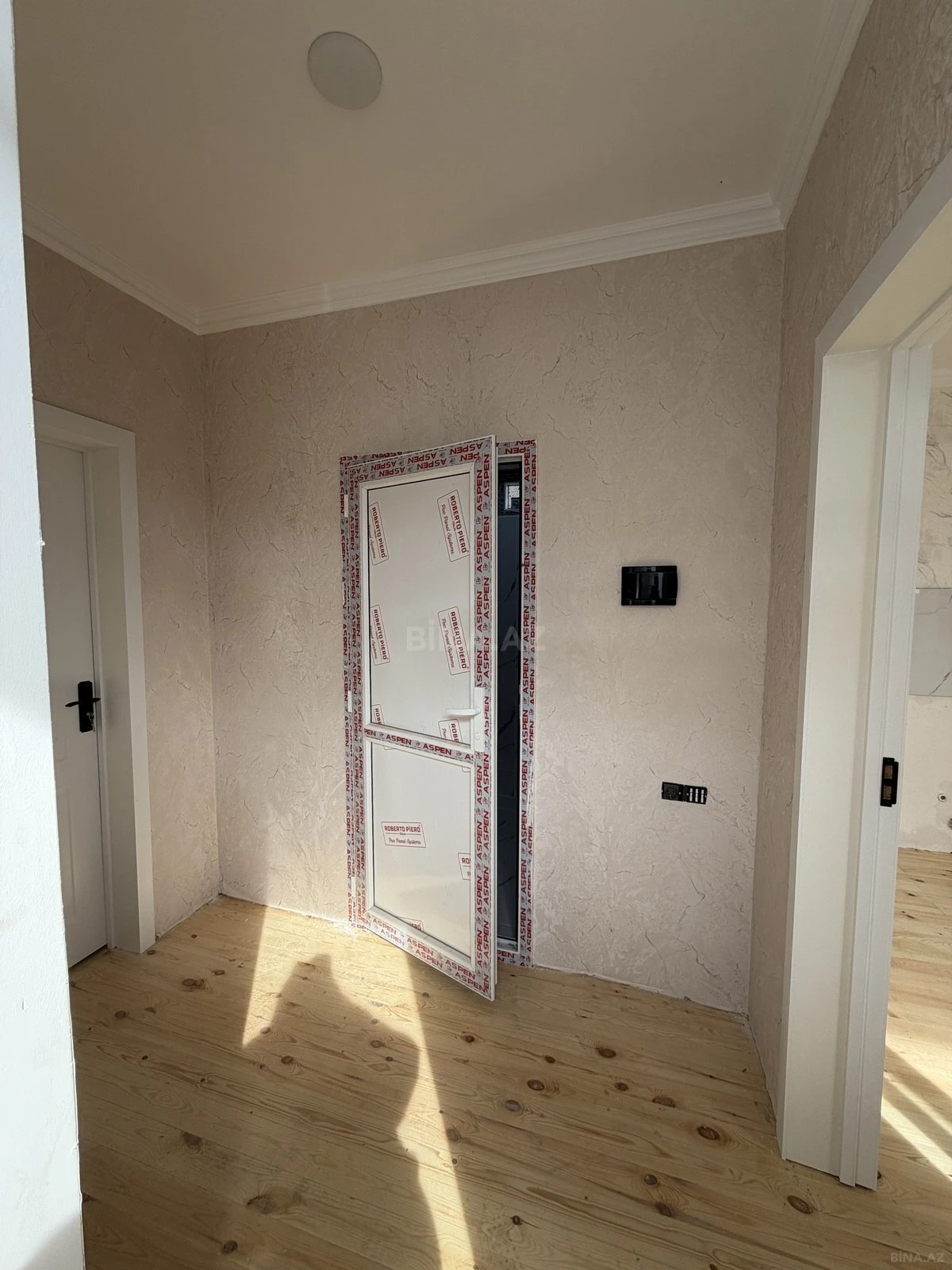 Satılır 2 otaqlı həyət evi 55 m²