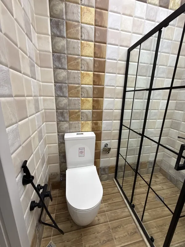 Satılır 3 otaqlı mənzil 160 m²