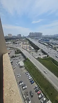 Satılır 3 otaqlı mənzil 149 m²