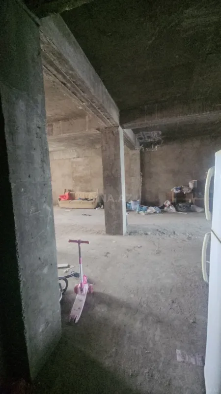 Satılır 3 otaqlı mənzil 149 m²