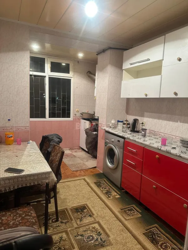 Kirayə verilir 3 otaqlı mənzil 80 m²