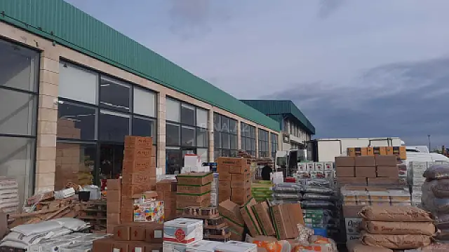 Kirayə verilir obyekt 650 m²