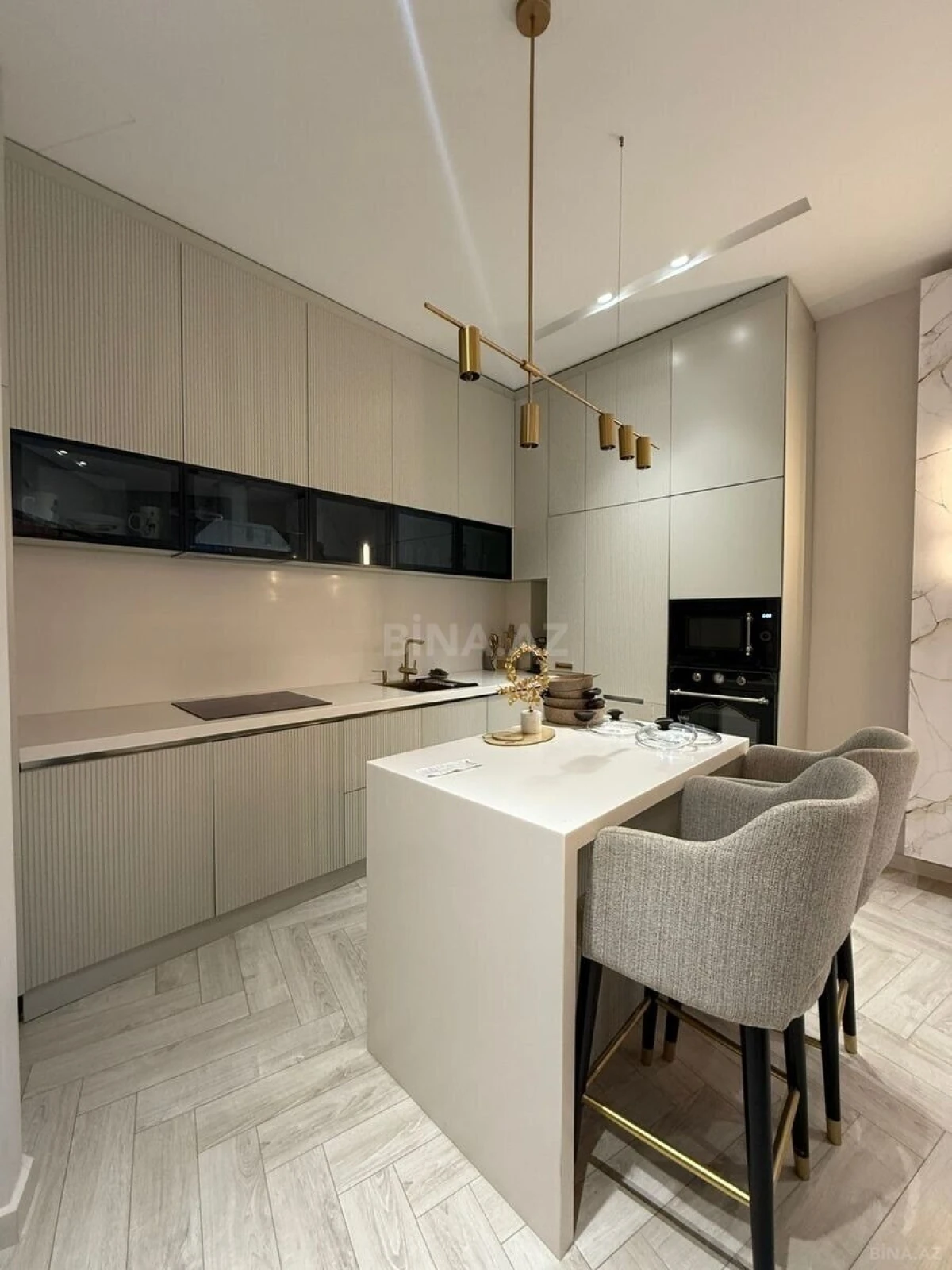 Kirayə verilir 2 otaqlı mənzil 55 m²