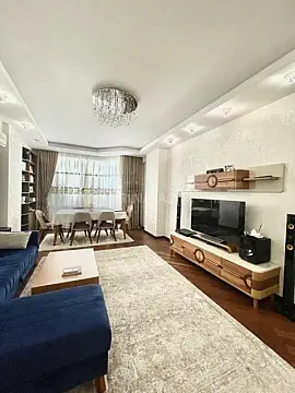 Satılır 3 otaqlı mənzil 121 m² — Bakı, Həzi Aslanov qəs. 3 otaq 121.00 m²
