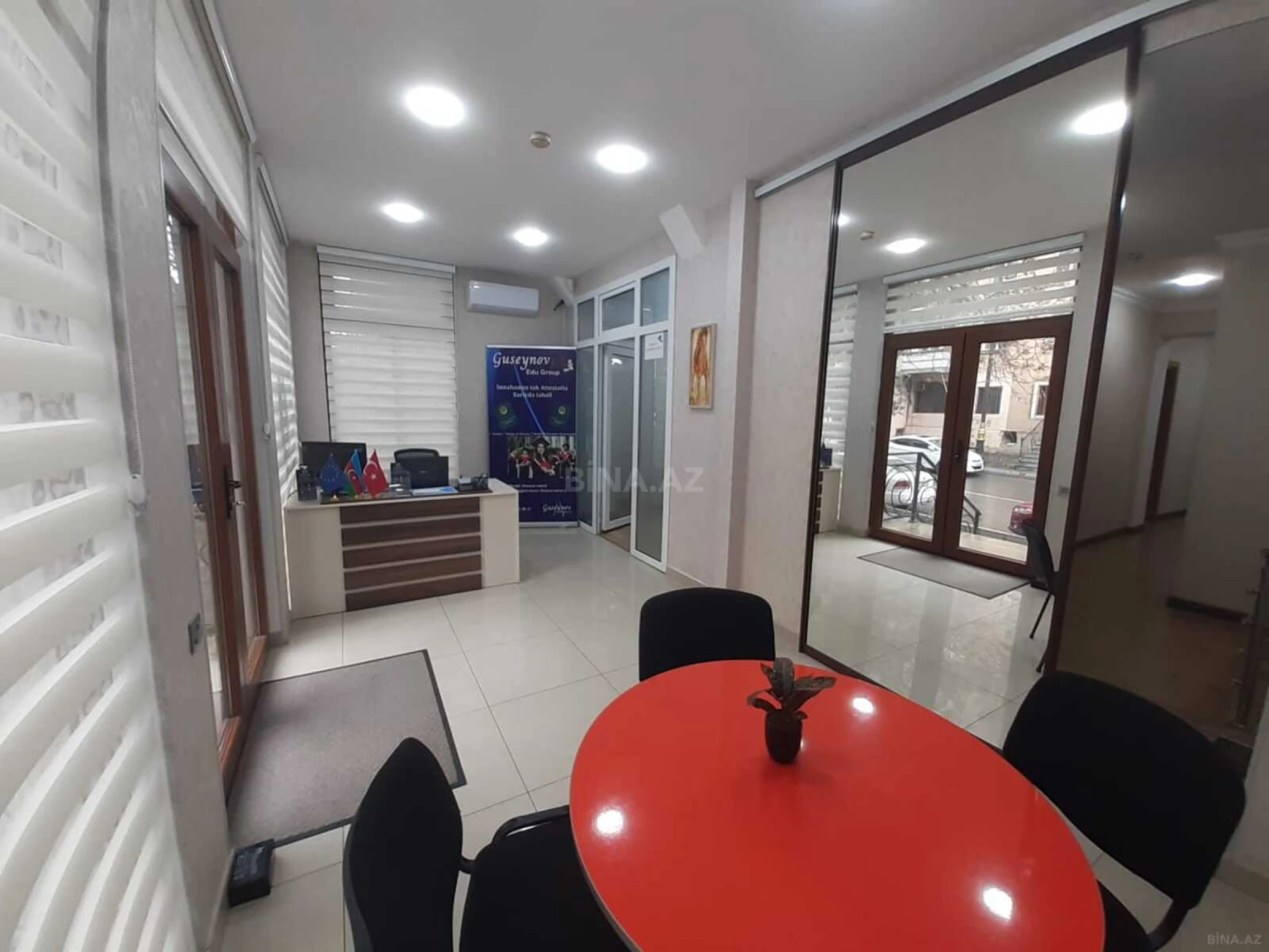 Satılır obyekt 250 m²