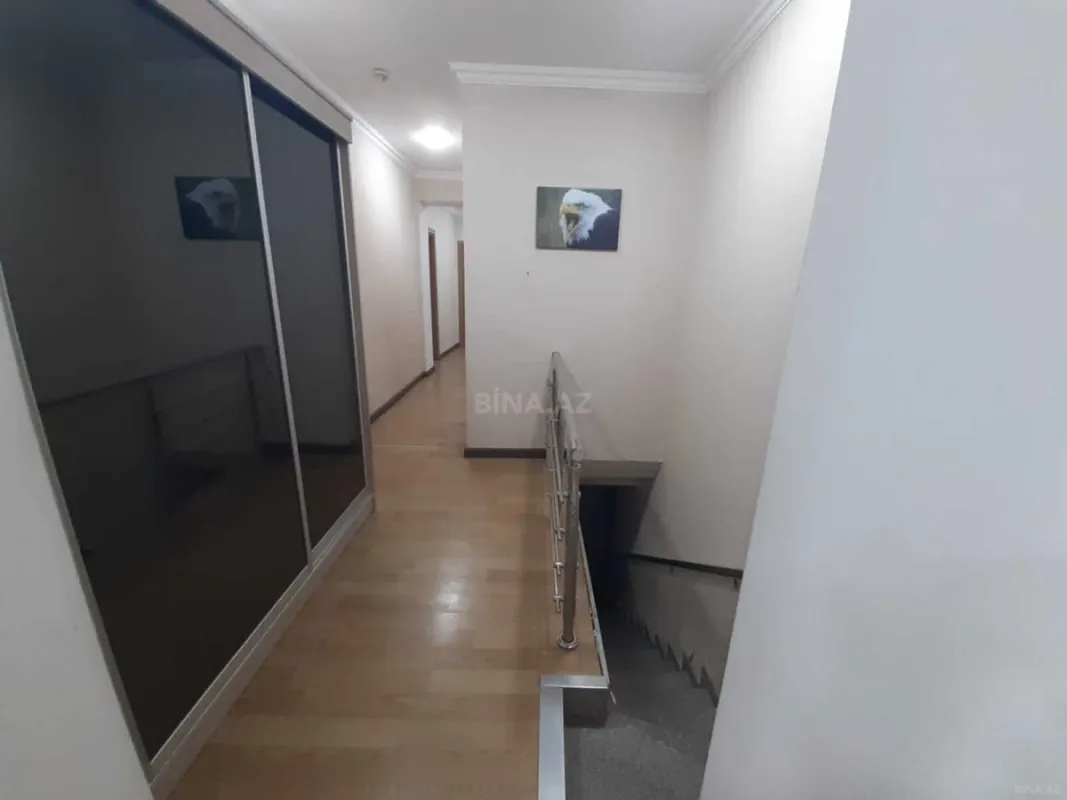 Satılır obyekt 250 m²