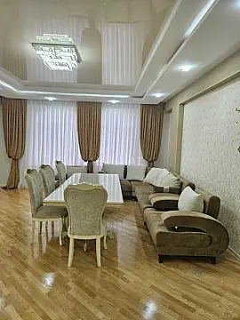 Kirayə verilir 3 otaqlı mənzil 156 m² — Bakı, Nizami 3 otaq 156.00 m²