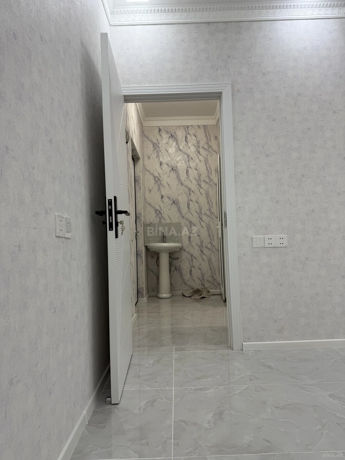 Kirayə verilir 2 otaqlı mənzil 35 m²