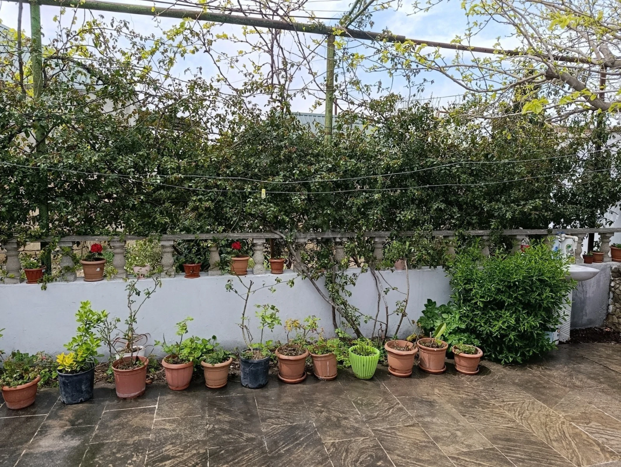 Satılır 4 otaqlı həyət evi 140 m²