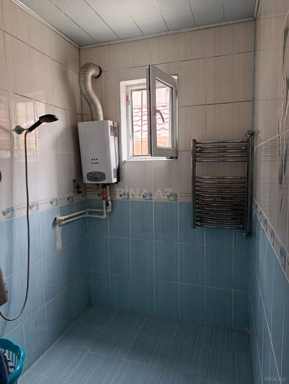 Satılır 4 otaqlı həyət evi 140 m²