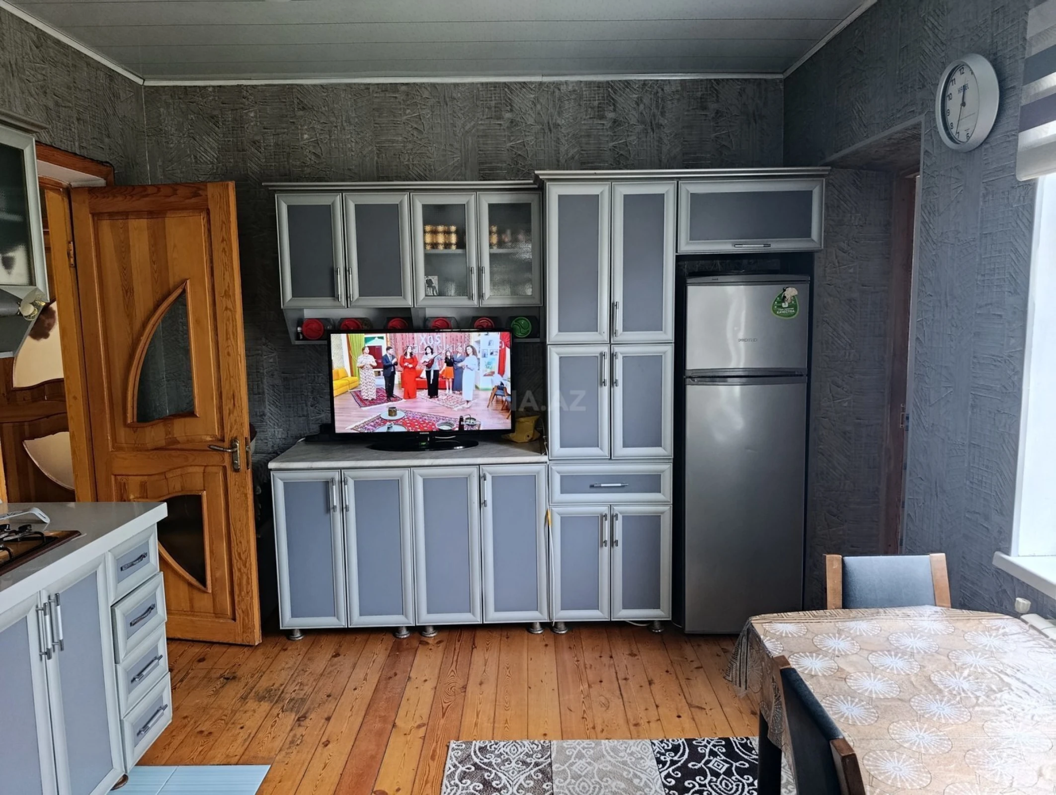 Satılır 4 otaqlı həyət evi 140 m²