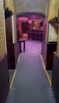 Satılır obyekt 243 m²