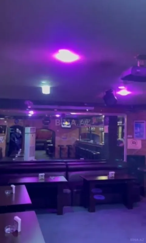 Satılır obyekt 243 m²